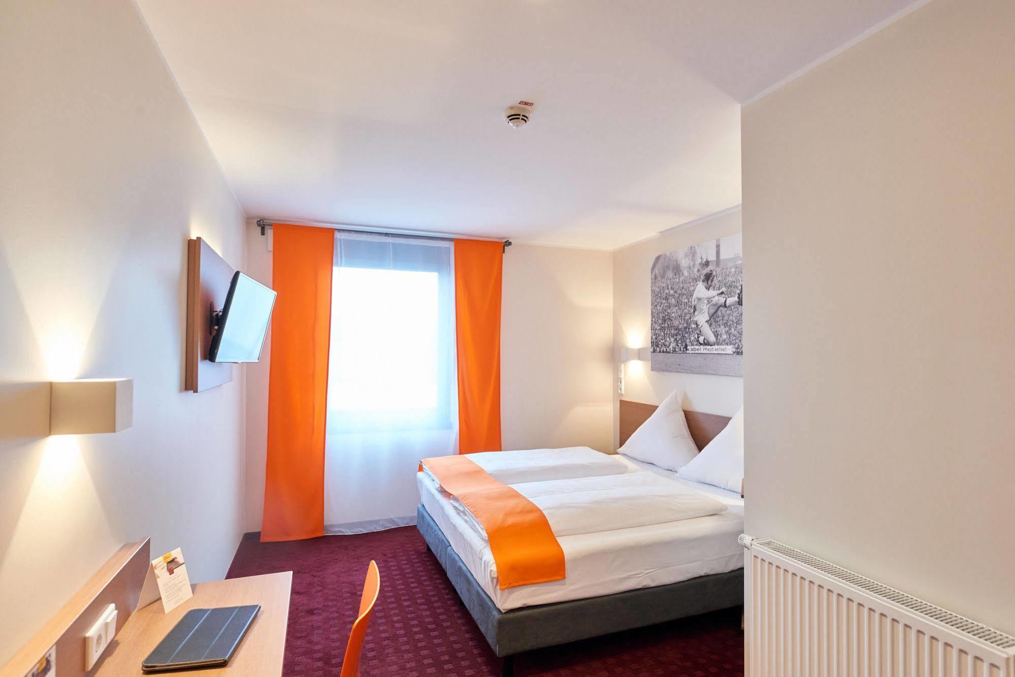 Mcdreams Hotel Moenchengladbach Eksteriør bilde